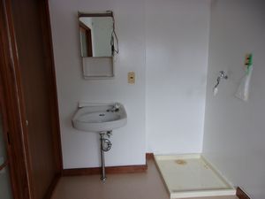 室内洗濯機置き場・洗面所