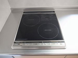 キッチンはIHです。
