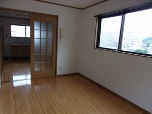 洋室7.5帖